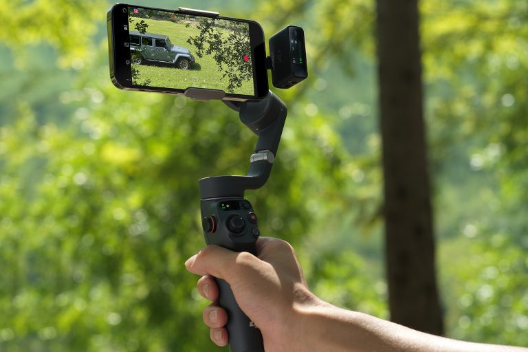 Osmo-Mobile-6-and-DJI-Mic-