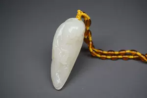 中国古美術品清の時代和田白玉 砡童子如意蘇工53g
