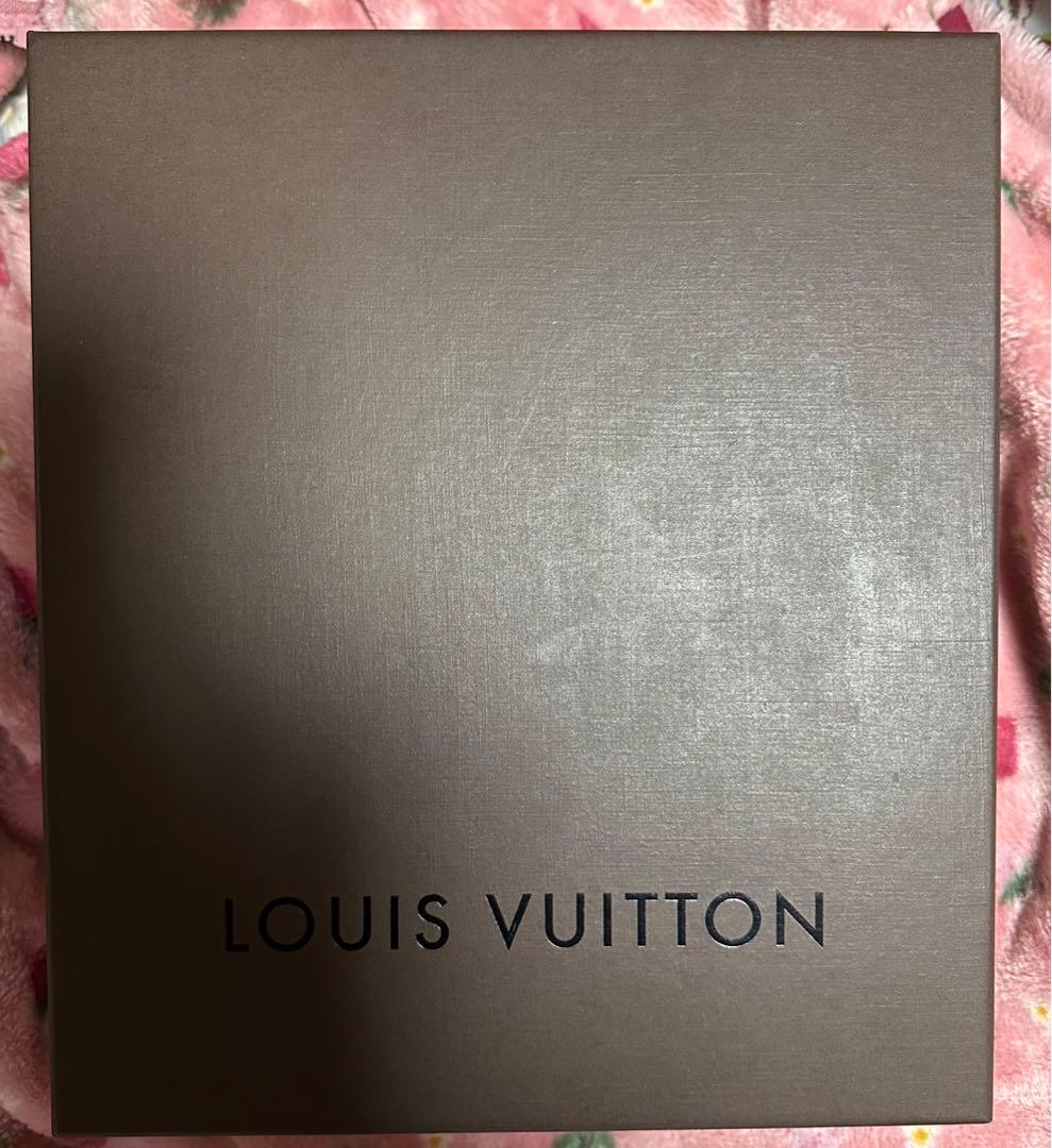 【空箱】　LOUIS VUITTON ルイヴィトン 大きい空箱　袋 ルイヴィトン LOUIS VUITTON ショッパー 紙袋 空箱 ヴィトン 空き箱