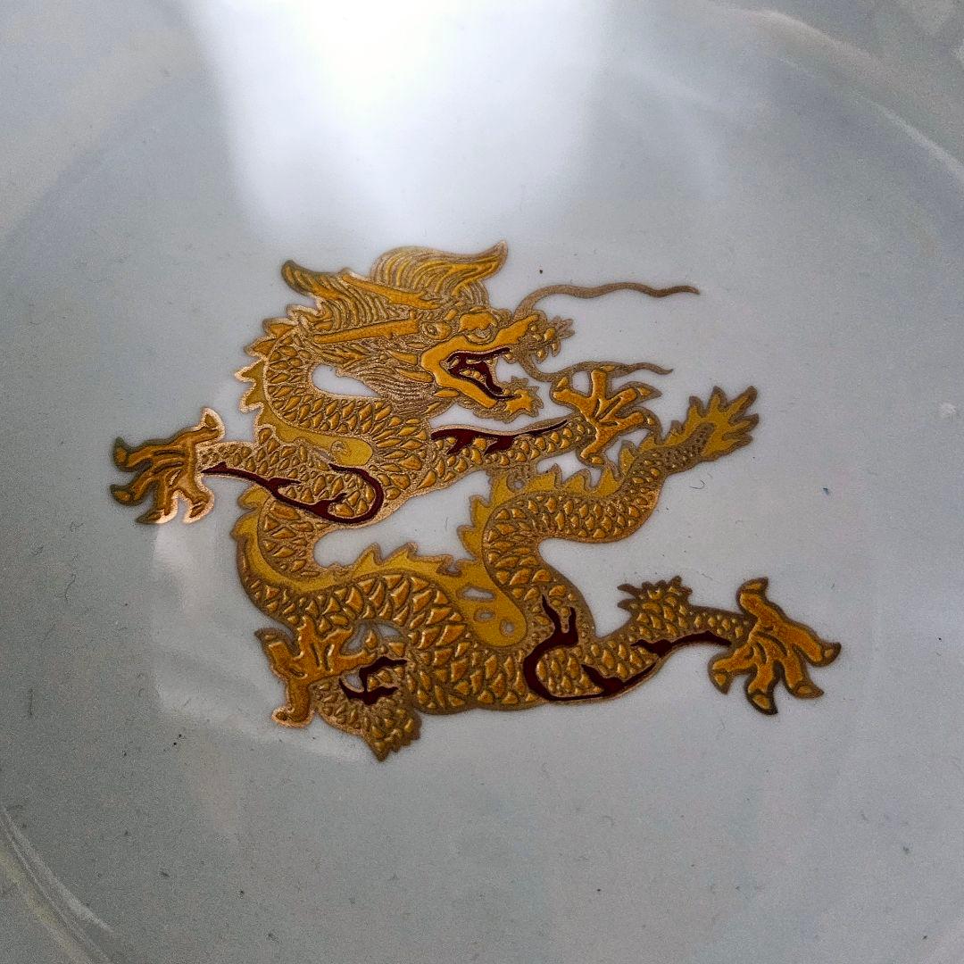 中国美術 中国陶磁器 繊細緻密極細密画 波に金彩 五爪の龍図 鉢 碗