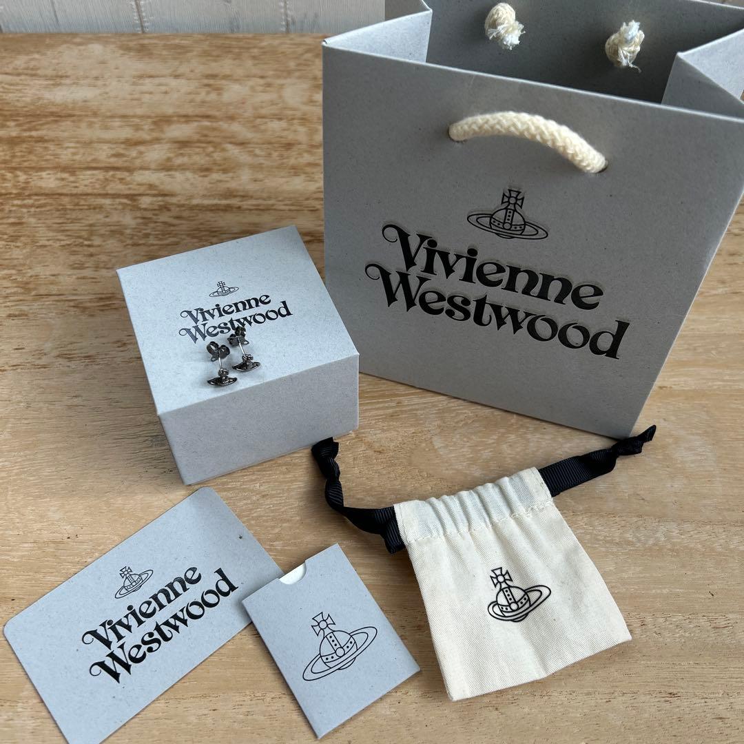 Vivienne Westwood シルバーピアス MINI BAS RELIEF ドロップピアス(シルバー)（レディース）（1205999311