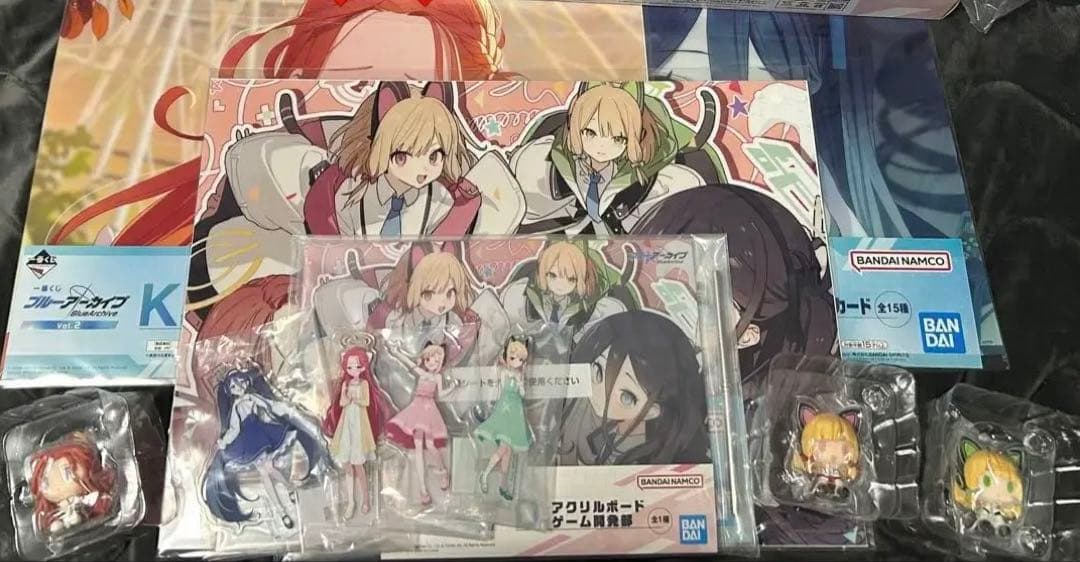 ブルーアーカイブ 一番くじ クリアポスター A3 8種 セット ブルアカ H