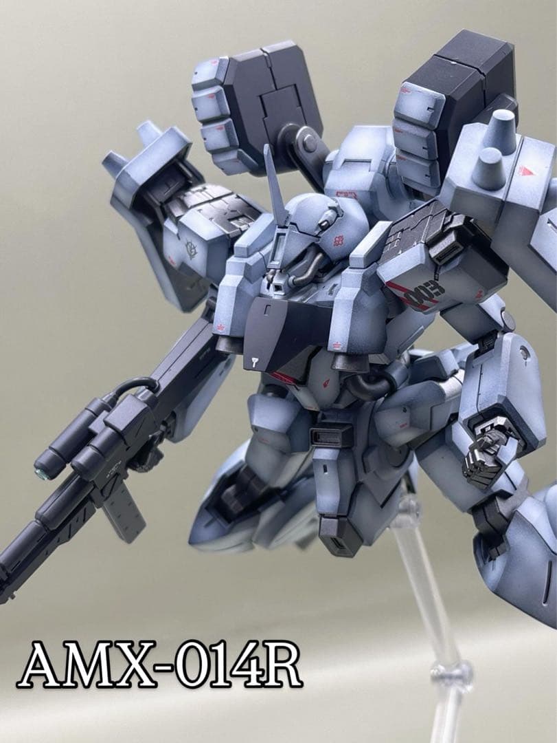 ガンプラ HG 全塗装完成品 リーベンヴォルフ 全塗装派の人にこそ挑戦してみてほしいキット!?「HGUC リーベン