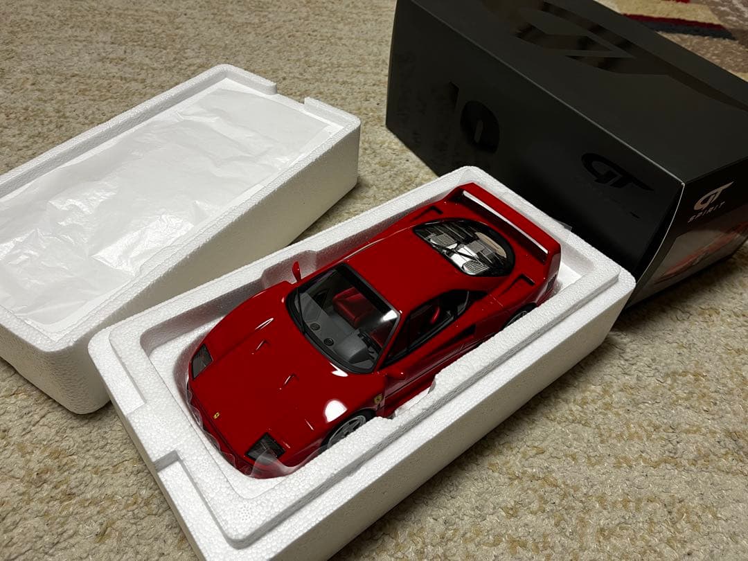 フェラーリ F40 ミニカー 赤 ミニカー 1/18 フェラーリ F40 赤 KKS 予約商品 : HOTTOYS - 通販