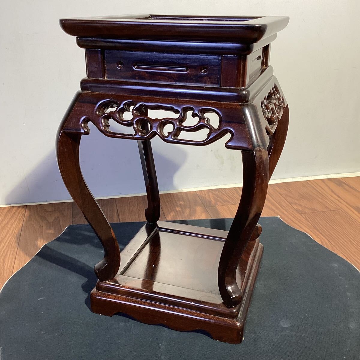 伝統工芸品指物細工 時代物 「唐木 猫脚花台・香炉台・飾り台」茶道具 花